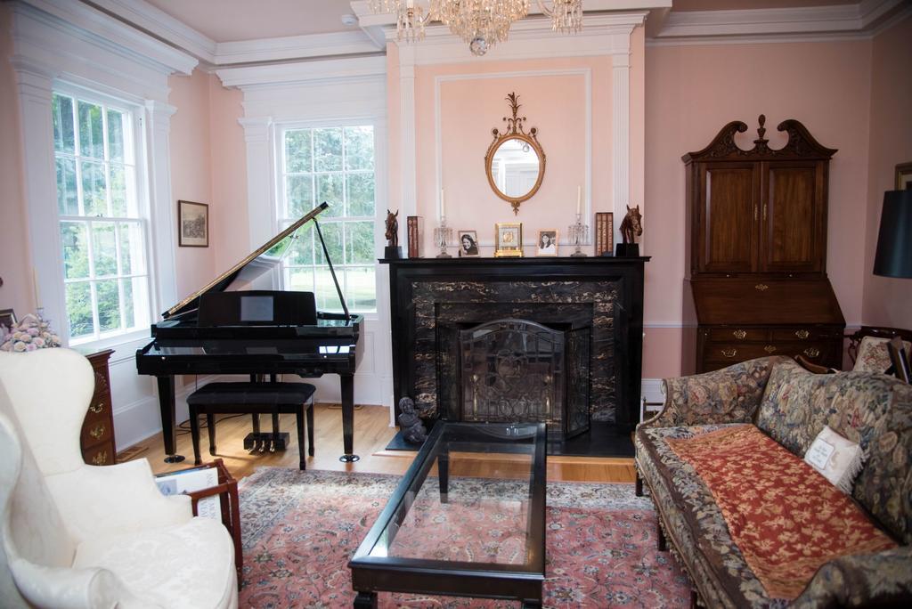 Bykenhulle House Bed And Breakfast Hopewell Junction Kültér fotó