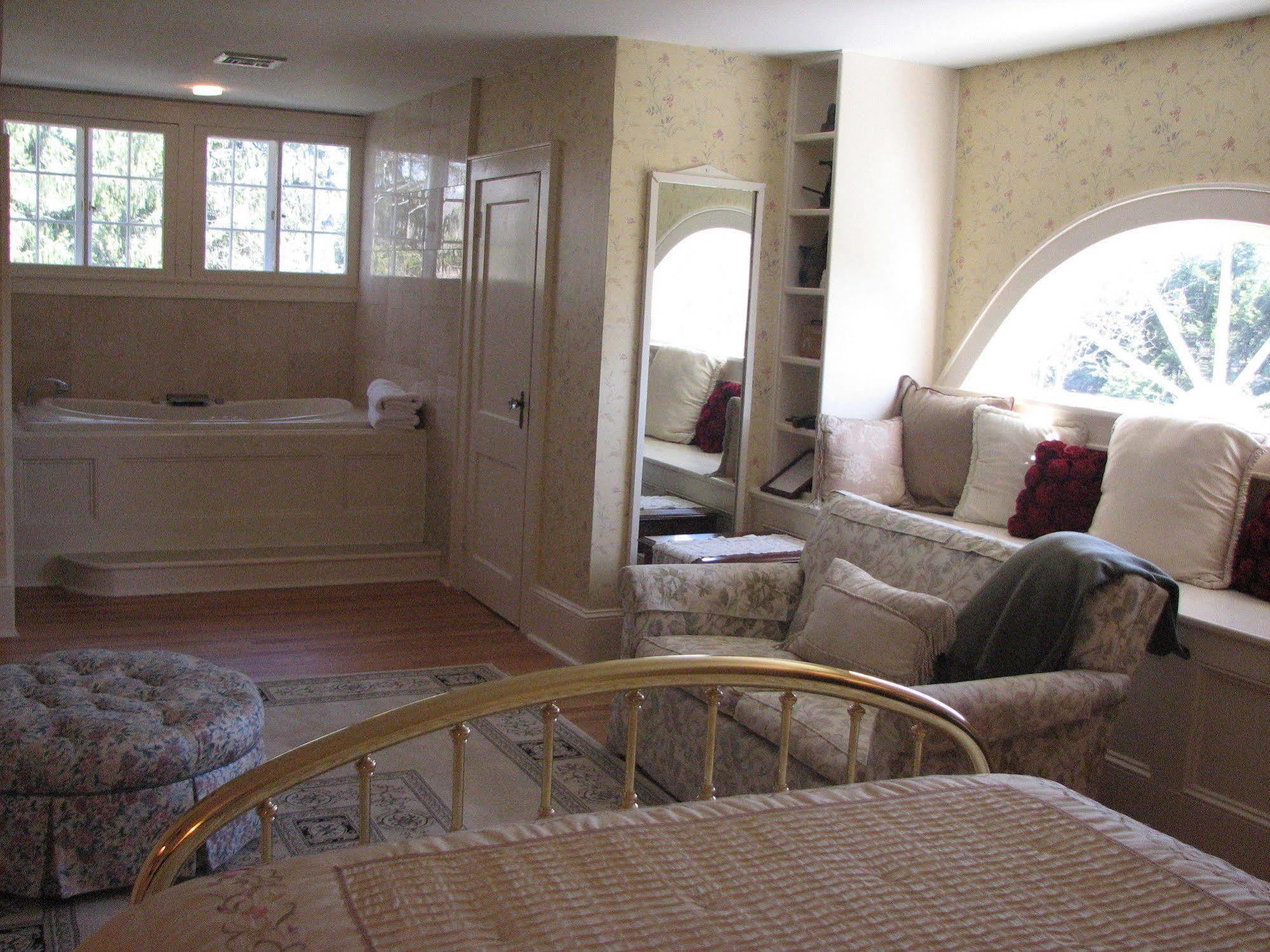 Bykenhulle House Bed And Breakfast Hopewell Junction Kültér fotó